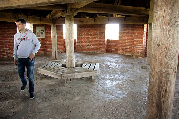 040-Тураидскии замок